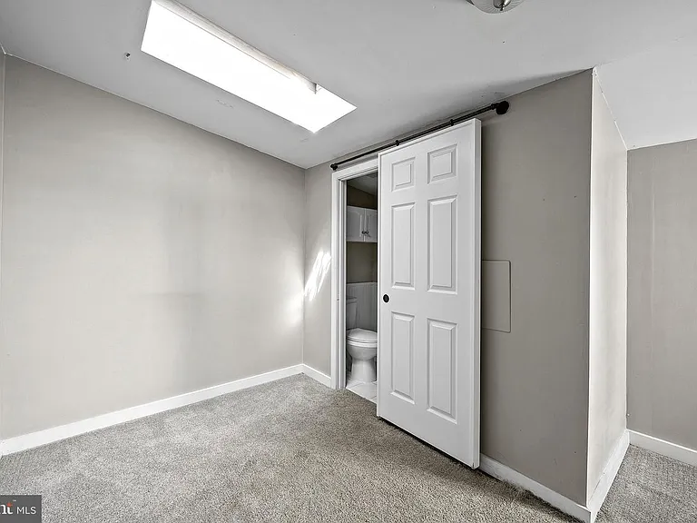 2228 Essex St #1 — Photo 8