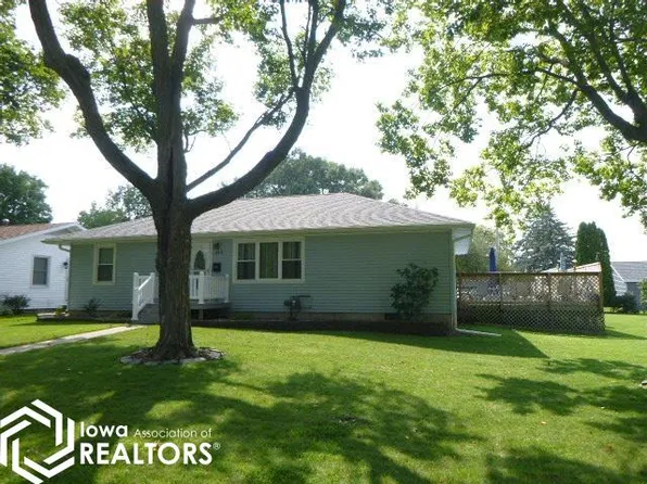 313 Melville Ave, West Burlington, IA 52655