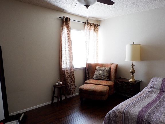 2nd image of 7081 Greenway Chase St