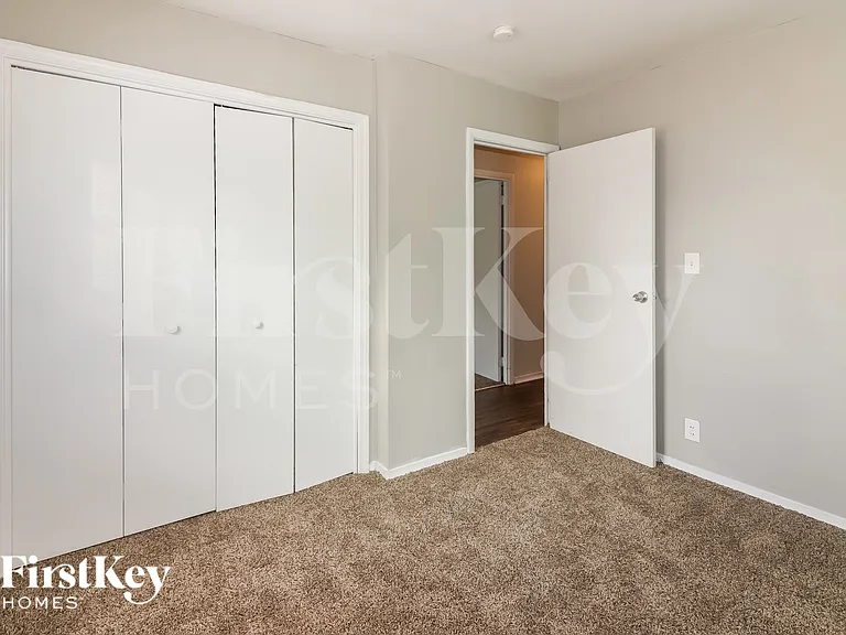 9312 Stark Ave — Photo 13
