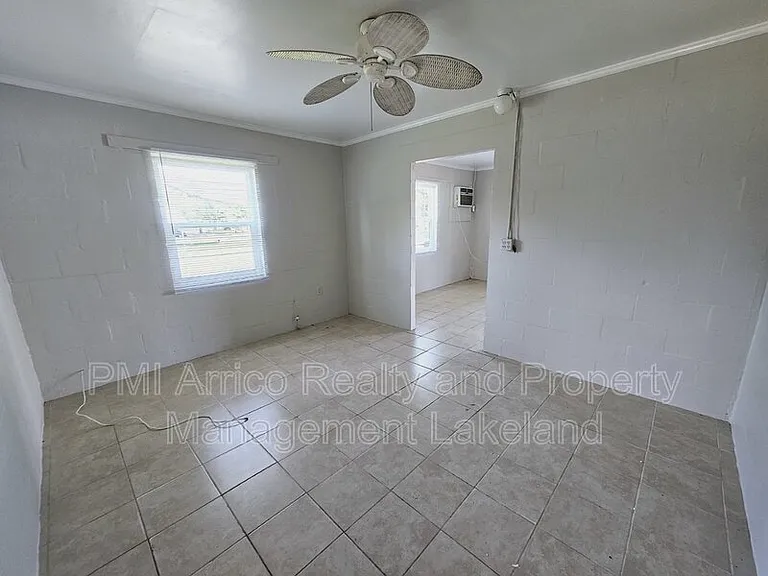 324 Pearl St #2 — Photo 13