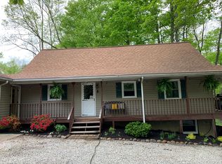 7675 Zurich Dr #136, Millersburg, OH 44654