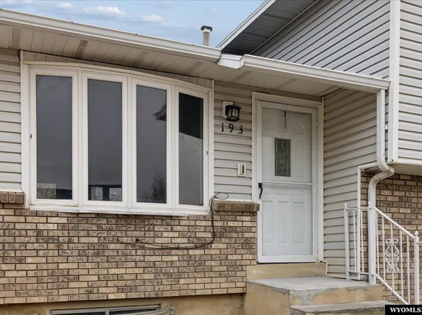 193 Southridge Rd, Evanston, WY 82930