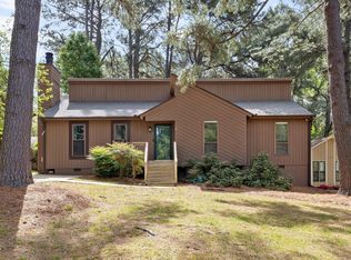 113 Cameron Ct, Cary, NC 27511