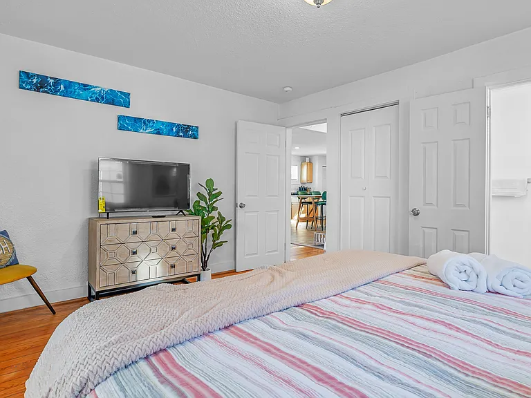9628 19th Bay St #5 — Photo 17