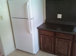 143 Mahan St APT C, Suffolk, VA 23434