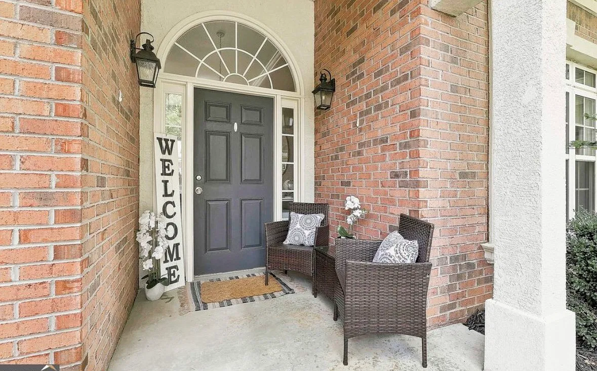 4 bed, 2784 sqft, $3,000 — Photo 4