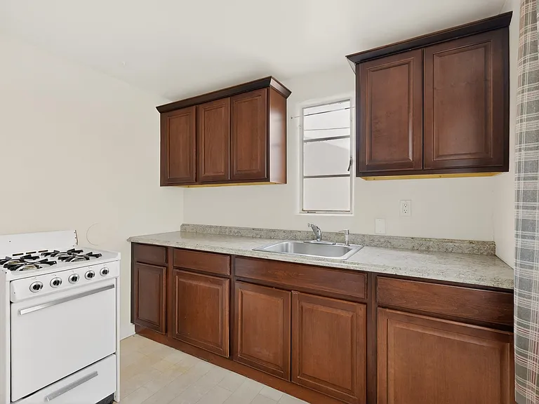 4404 Lomas Blvd NE #1 — Photo 7