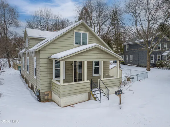 1336 Van Antwerp Road, Schenectady, NY 12309