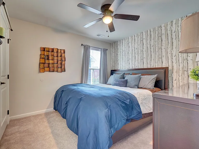 800 Corcormant Ln — Photo 29