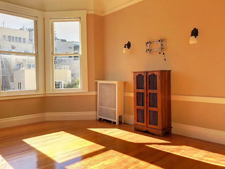 2134 Green St #5 — Photo 20