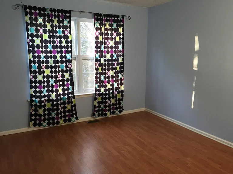 225 Prestwick Way — Photo 8