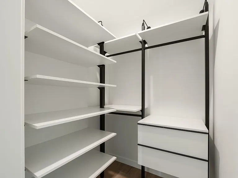 TALA Residences at 829 Larrabee Street — Photo 21