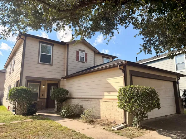 454 Remington Ridge Dr, Houston, TX 77073