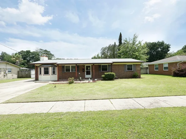 514 23rd St, Niceville, FL 32578