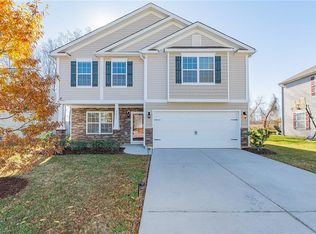 1411 Glenwater Dr, Kernersville, NC 27284