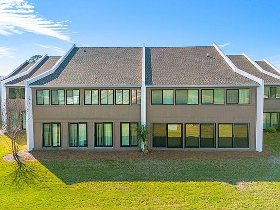 3rd image of 4725 Bay Point Rd #254