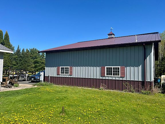3rd image of 25573 Jolanne Ln