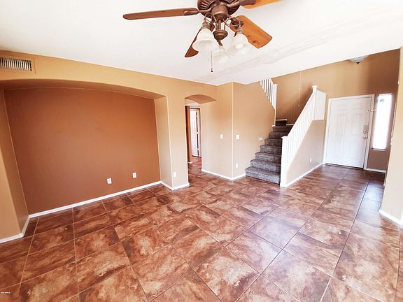 3rd image of 13637 W Keim Dr