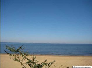 2 Carlo Dr #B, Keansburg, NJ 07734