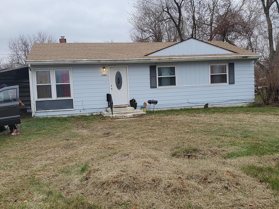1st image of 2462 Lawrence Dr