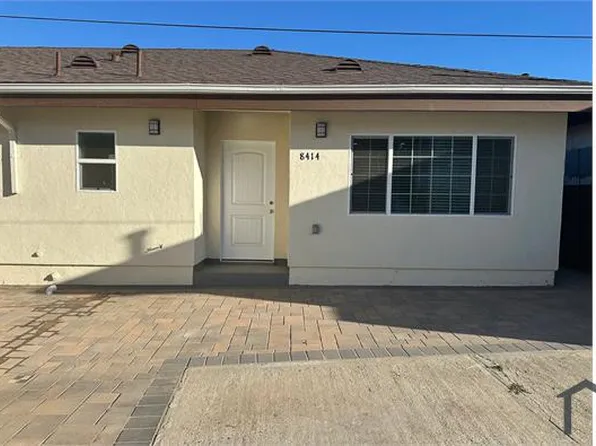 8414 Wiley Post Ave #C, Los Angeles, CA 90045