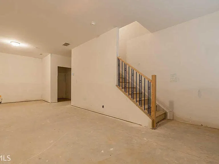 6661 Cadence Blvd — Photo 20