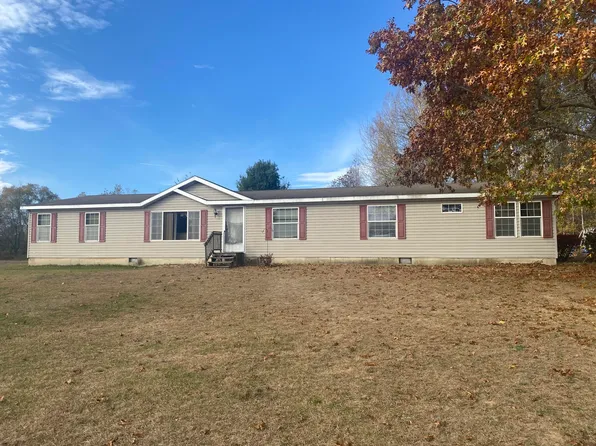 21674 Monroe Rd, Morley, MI 49336