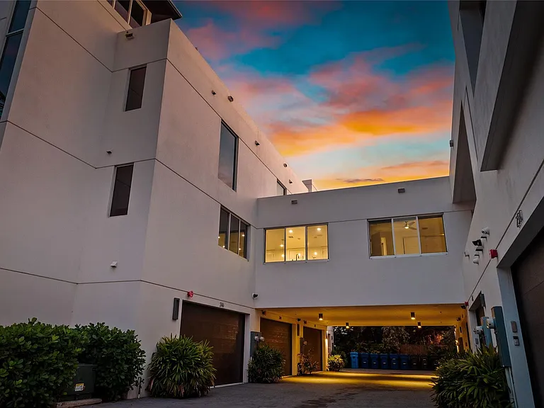244 Garden Ct #244 — Photo 44