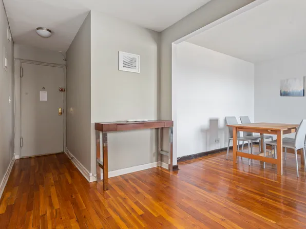 330 Haven Avenue image 5 of 10