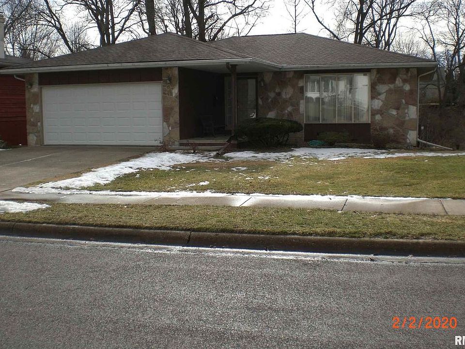 1st image of 1606 W Devereux Dr