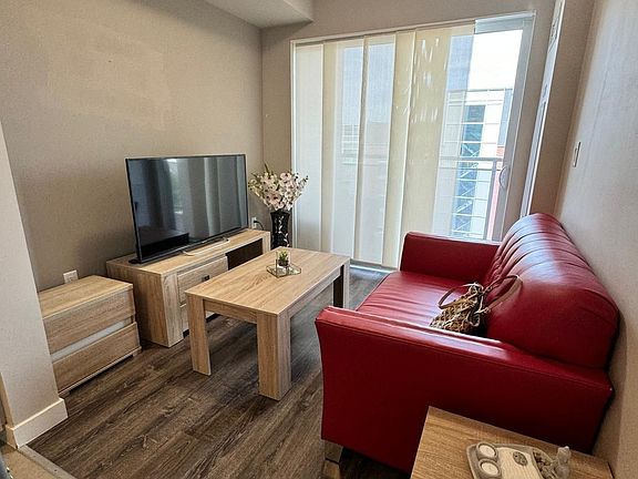 3rd image of 280 Lester St #507