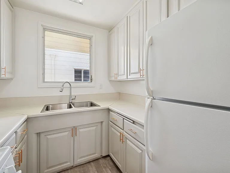 333 S Rexford Dr #5 — Photo 2