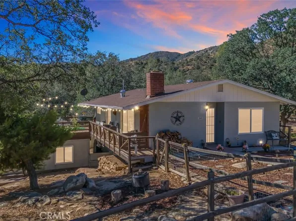 245 Mountain Shadow Rd, Wofford Heights, CA 93285