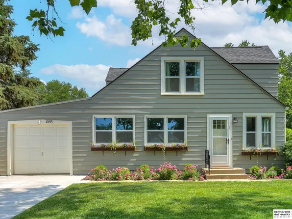 8156 Boyd St, Omaha, NE 68134