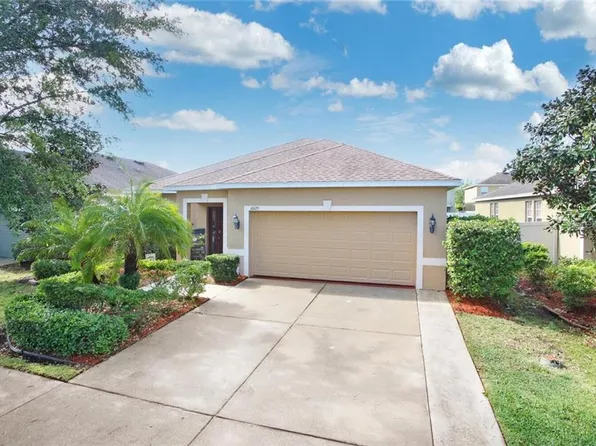 10125 Celtic Ash Dr, Ruskin, FL 33573
