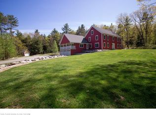 16 Hillside Ave, Falmouth, ME 04105