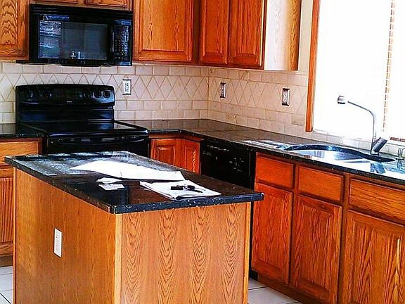 2nd image of 2464 Cana Ct