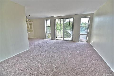 3rd image of 2230 S Patterson Blvd