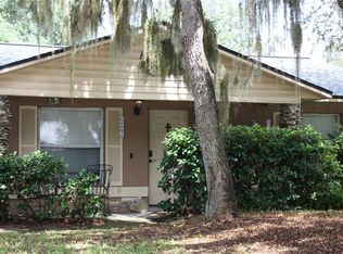 602 Cricket Hollow Ln, Eustis, FL 32726