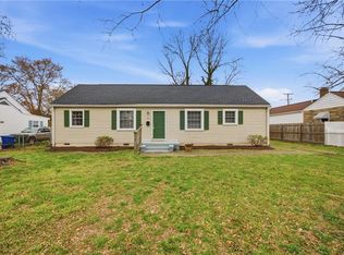 21 Langley Ave, Newport News, VA 23601