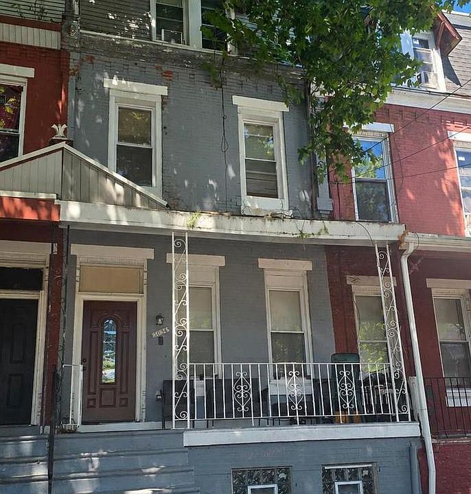 1st image of 3036 N 15th St