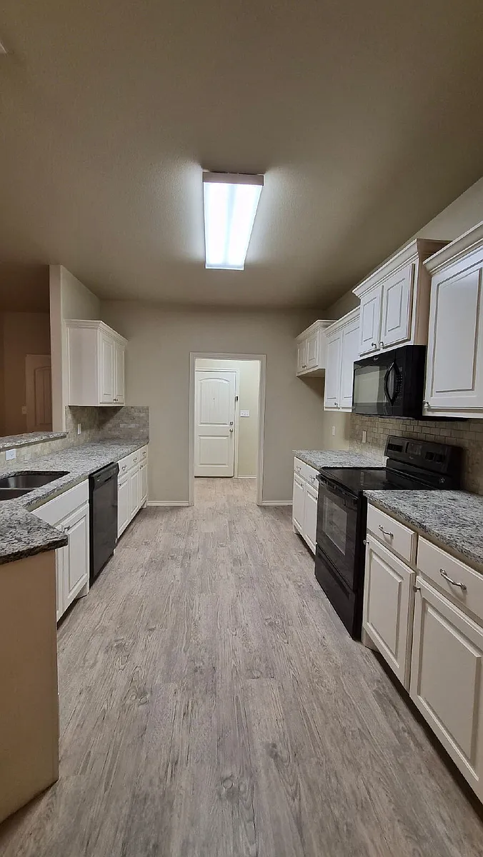 Building Photo - 1216 Preston Trl #B