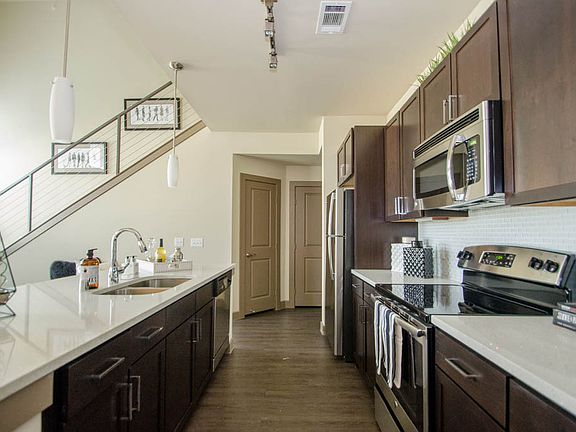 5th image of 1350 N Greenville Ave APT 1424