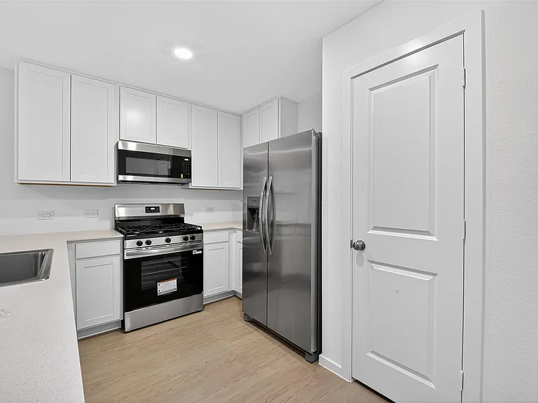 26834 Vanilla Pearls Ln — Photo 16