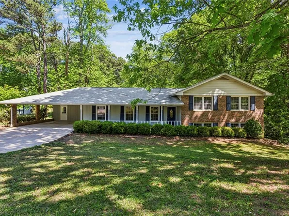 4208 Honeysuckle Dr SE, Smyrna, GA 30082