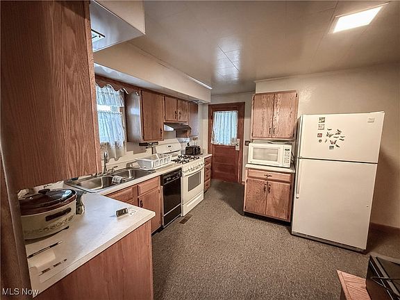 5th image of 612 31st St