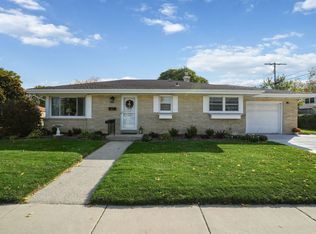 3815 La Salle St, Racine, WI 53402
