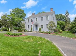 419 Beach Rd, Fairfield, CT 06824