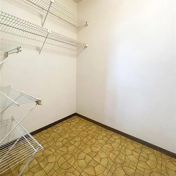 139 Stacy Dr — Photo 15